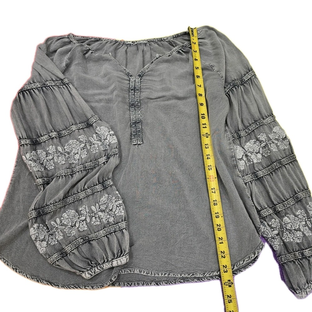 Solitaire Boho Gray Acid Wash Embroidered Peasant Blouse‎ Top CrochetM/L India